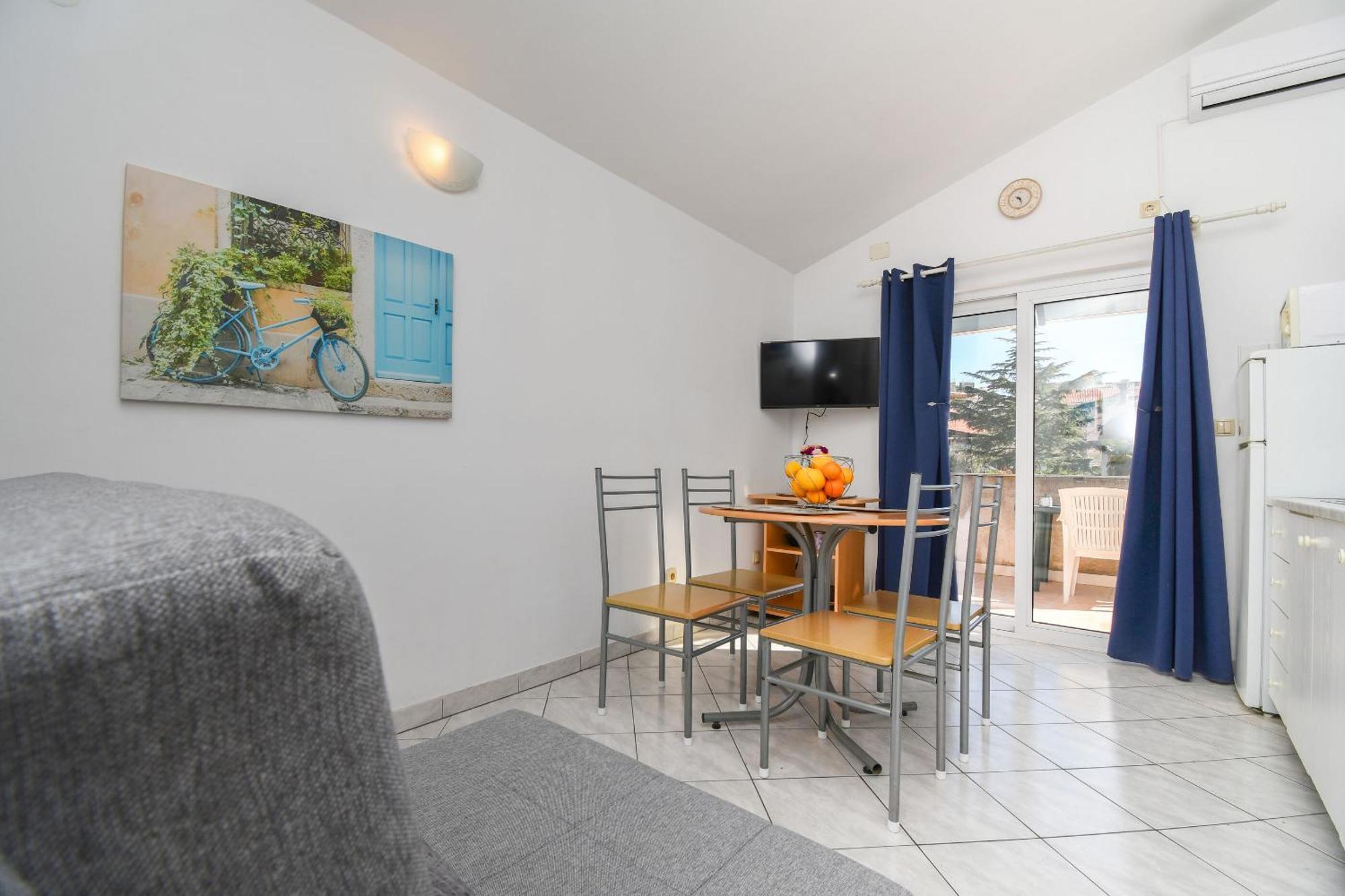 Apartments Biserka - 50 M From Beach Trogir Exteriér fotografie