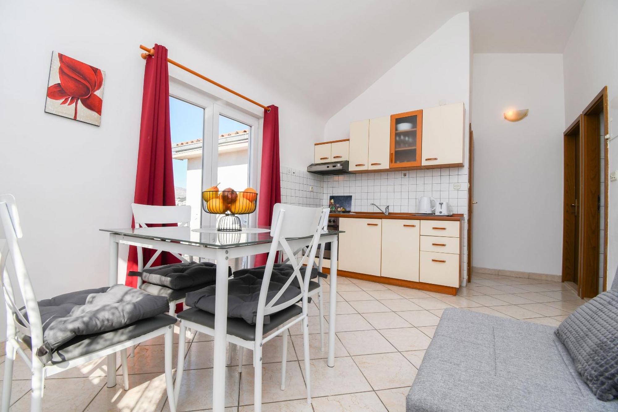 Apartments Biserka - 50 M From Beach Trogir Exteriér fotografie