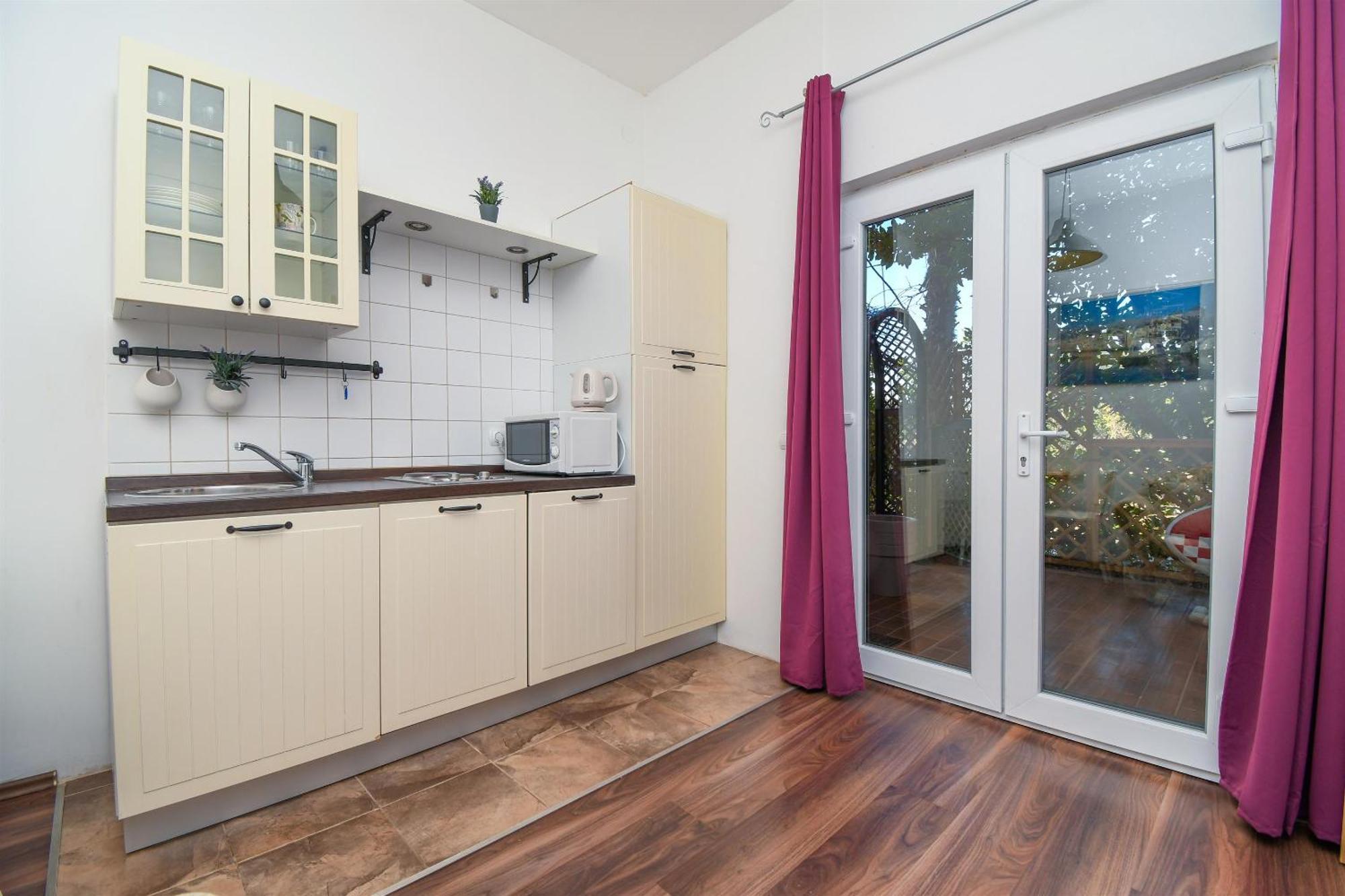 Apartments Biserka - 50 M From Beach Trogir Exteriér fotografie