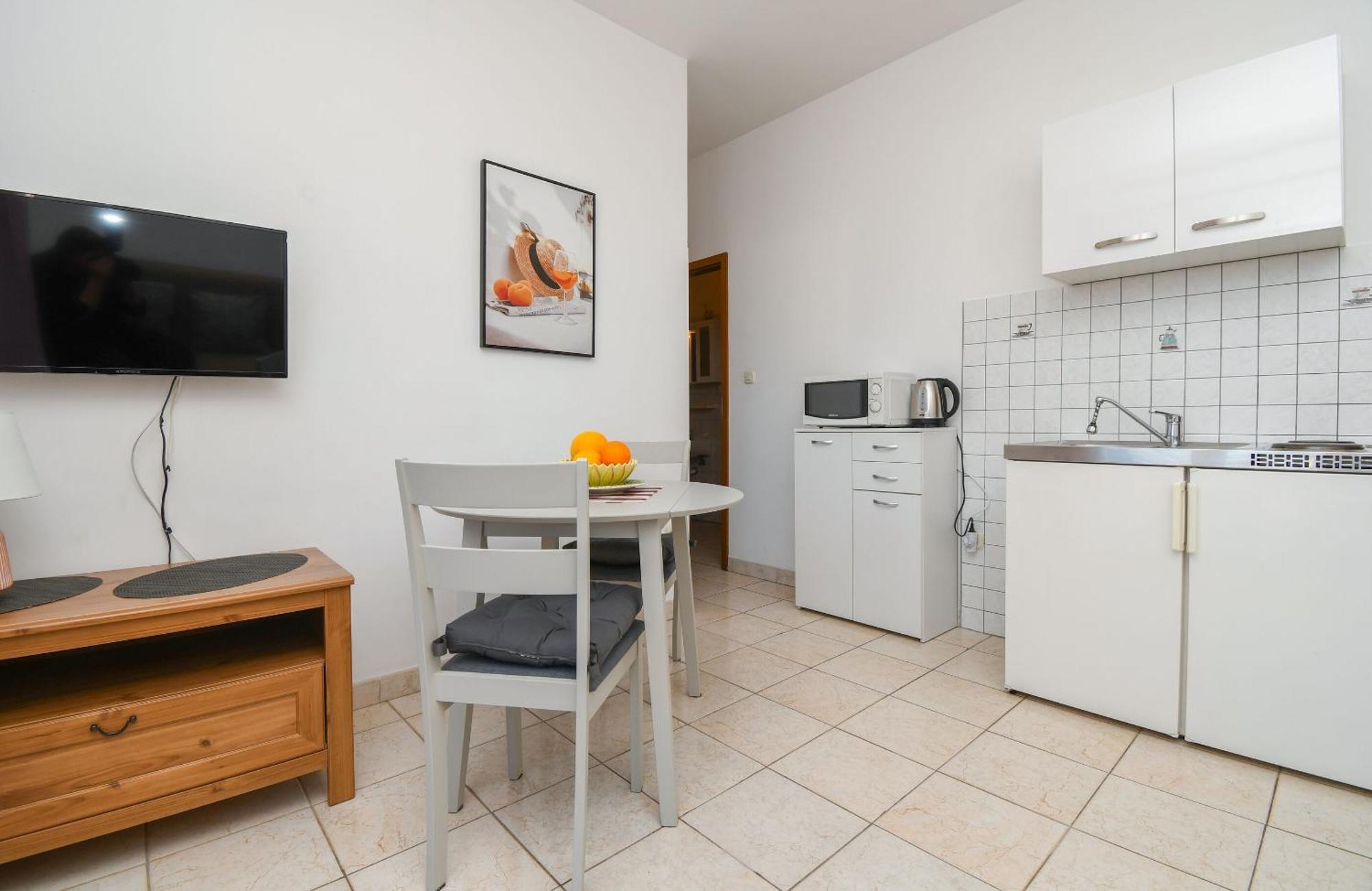 Apartments Biserka - 50 M From Beach Trogir Exteriér fotografie